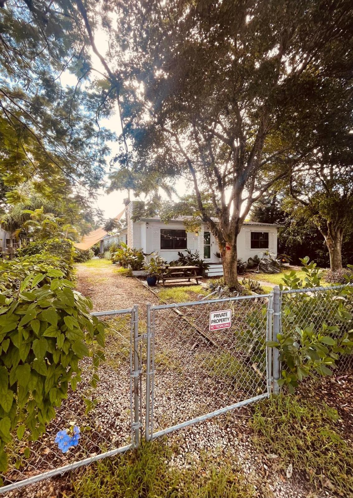 Rv In The Little Jungle By Legnalife Hotel Homestead Exterior foto